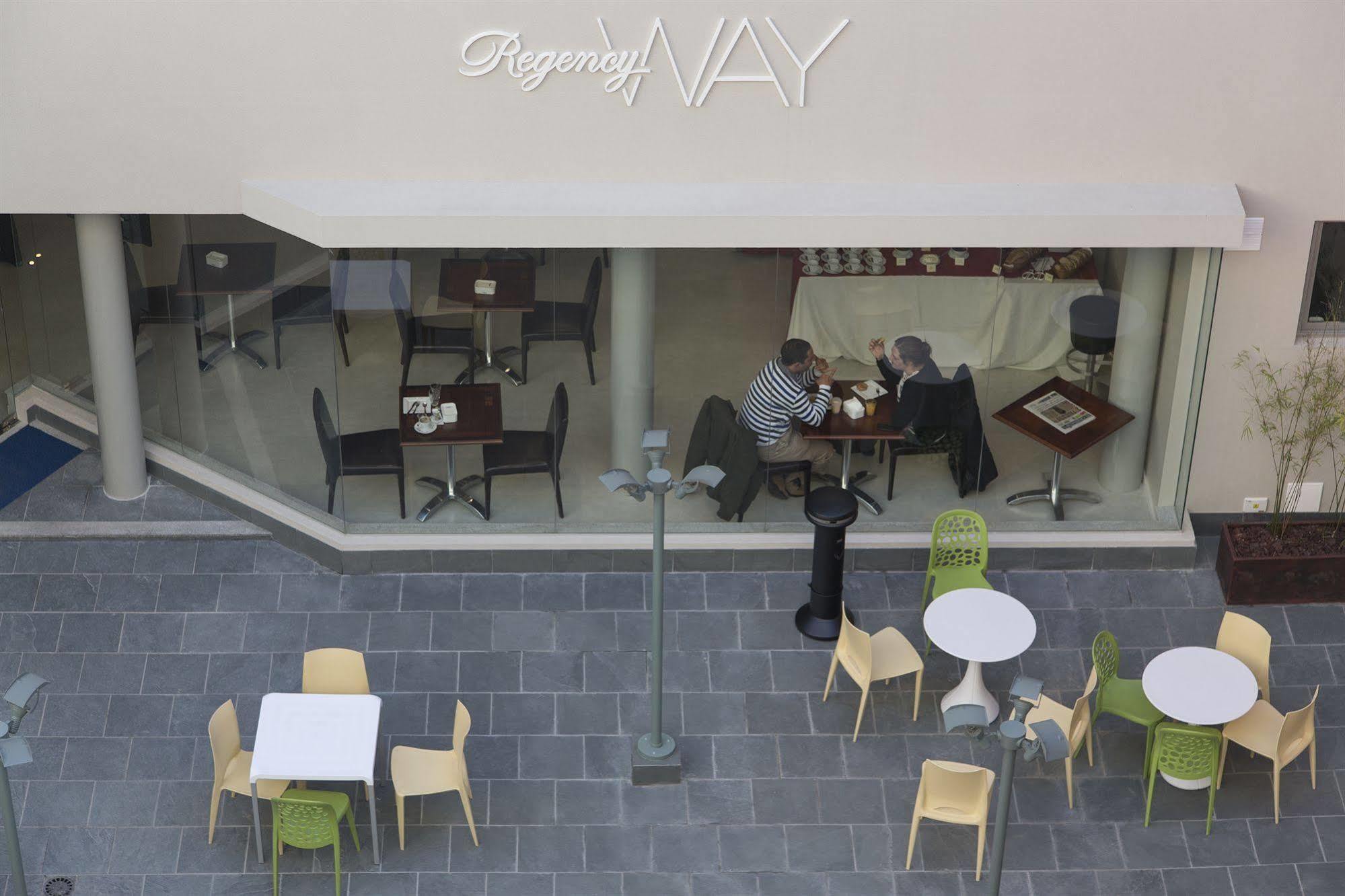 Regency Way Montevideo Hotel ภายนอก รูปภาพ